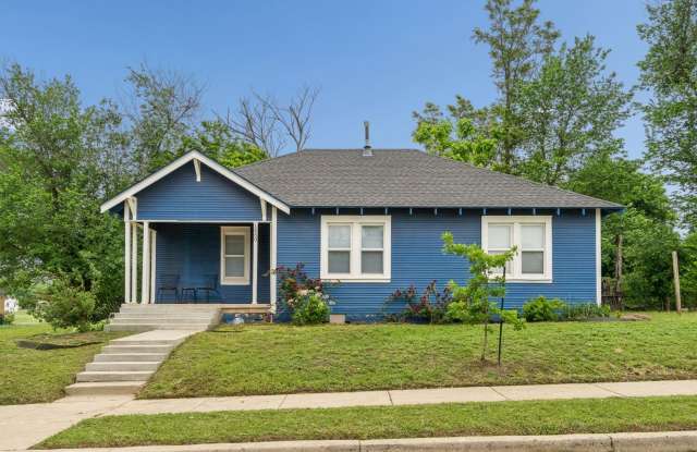 Charming 3-Bedroom Home with Modern Finishes and Inviting Patio! photos photos