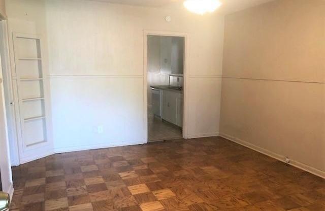 1618 W St. Mary Blvd photos photos