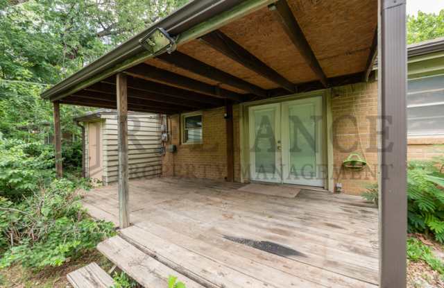 7307 Morris Gallery 3