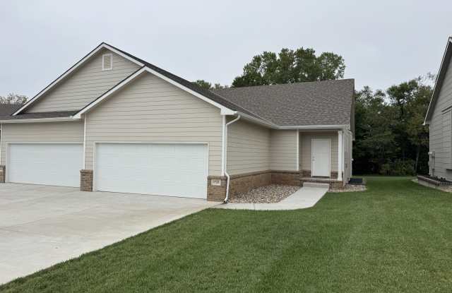 1725 N Newberry Ct - 1725 North Newberry Court, Derby, KS 67037