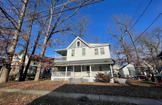 409 WEST Avenue - 409 West Avenue, Pitman, NJ 08071