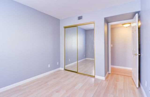 2974 Juniper Hills Boulevard Unit#101, Las Vegas, Nevada 89142 photos photos
