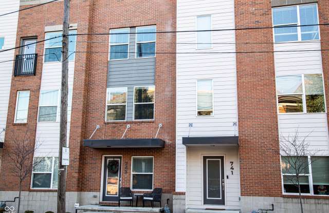 743 Bates Street photos photos