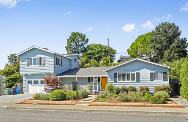 920 Pleasant Hill RD - 920 Pleasant Hill Road, Redwood City, CA 94061