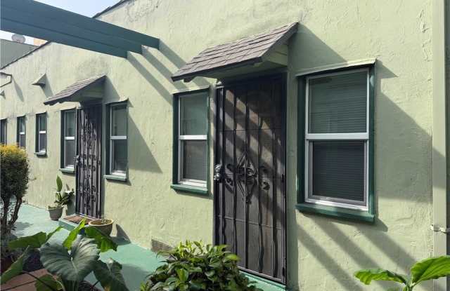 1917 E 4th photos photos