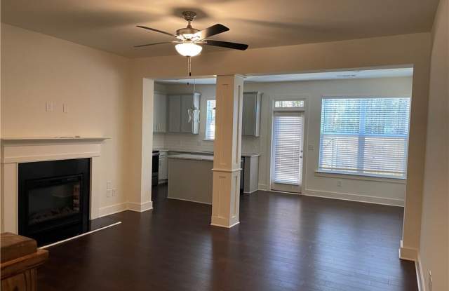 14 South Auburn Landing Gallery 2