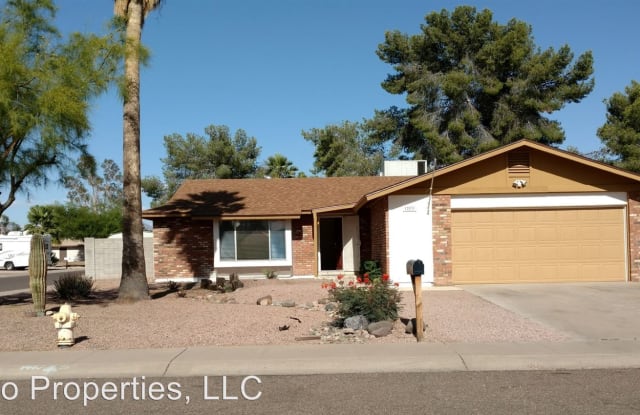 12831 N 38th Way - 12831 North 38th Way, Phoenix, AZ 85032