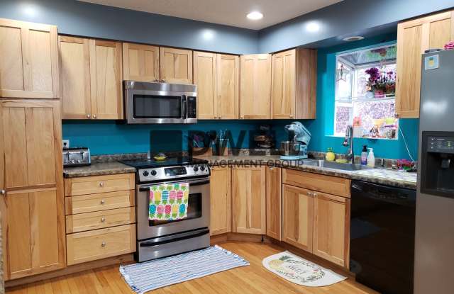 1210 41st St NW - 1210 41st Street Northwest, Rochester, MN 55901