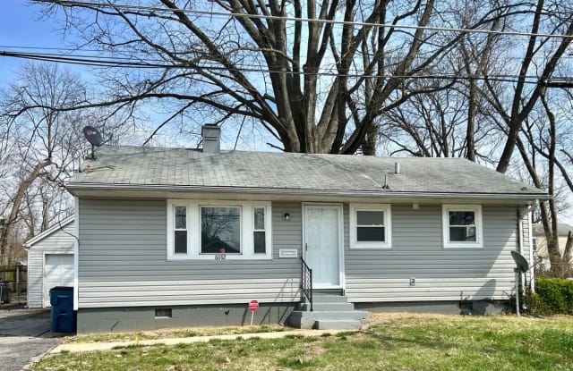 6042 Hancock Avenue - 6042 Hancock Avenue, Berkeley, MO 63134