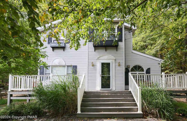 3213 Carlisle Court - 3213 Carlisle Court, Saw Creek, PA 18324
