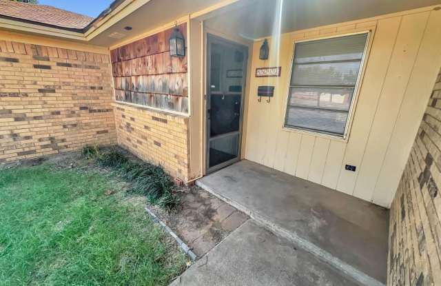 5613 38th Street - 5613 38th Street, Lubbock, TX 79407