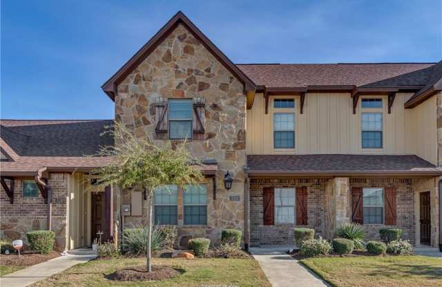 3211 Papa Bear Drive - 3211 Papa Bear Dr, College Station, TX 77845