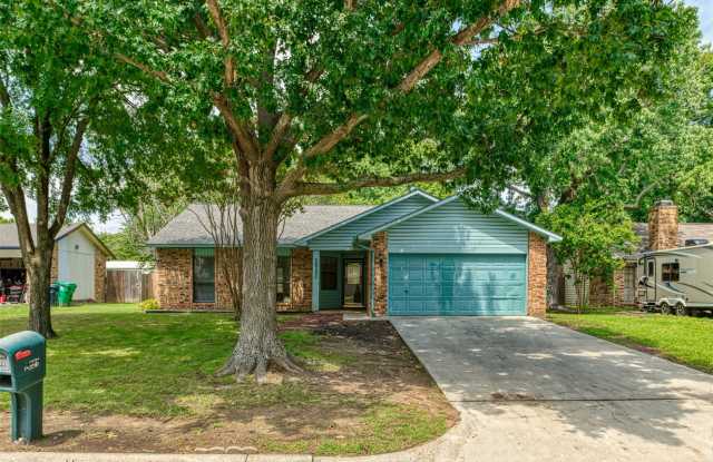 2521 Liberty Lane - 2521 Liberty Lane, Denton, TX 76209 2521 Liberty Lane - 2521 Liberty Lane, Denton, TX 76209