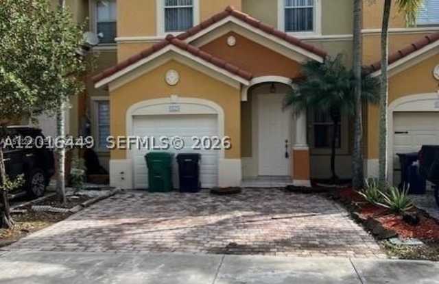 8525 SW 165th Pl photos photos