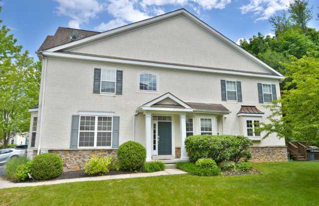 200 Rolling Hill Dr photos photos