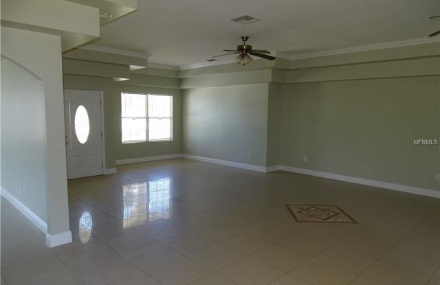 7250 COURT DRIVE Gallery 4