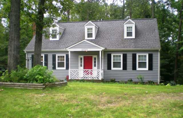 4 BR / 2 BA Cute Cape Cod In Chester, Available June 5th! - 2512 Mistwood Forest Drive, Chester, VA 23831
