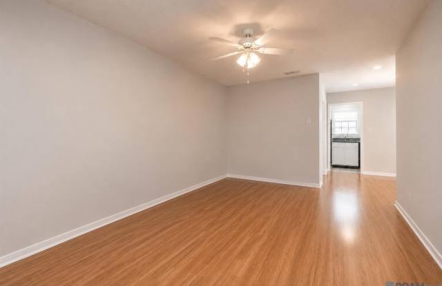 1730 Brightside Dr Gallery 3