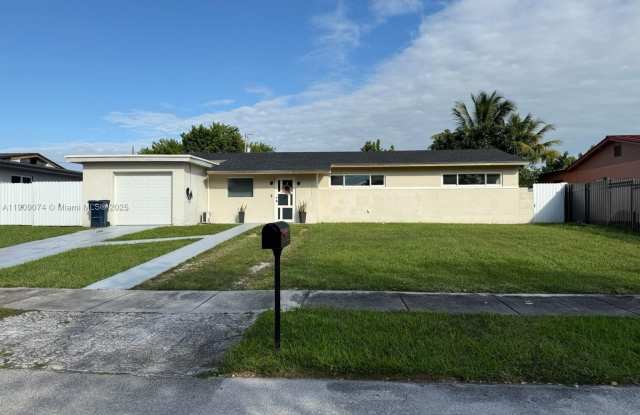 18211 SW 113th Ave photos photos