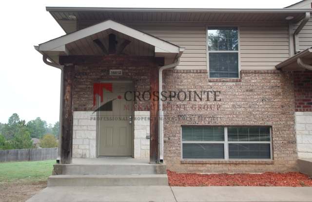 2 Bed 1.5 Bath Townhome in Lindale! photos photos
