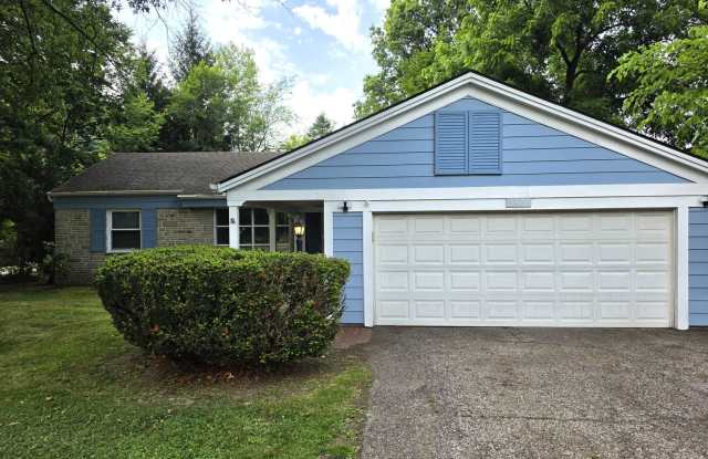 Charming 3-Bedroom Home in Fairview Park photos photos