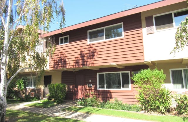 13654 Red Hill Ave. Unit F - 13654 Red Hill Avenue, Tustin, CA 92780