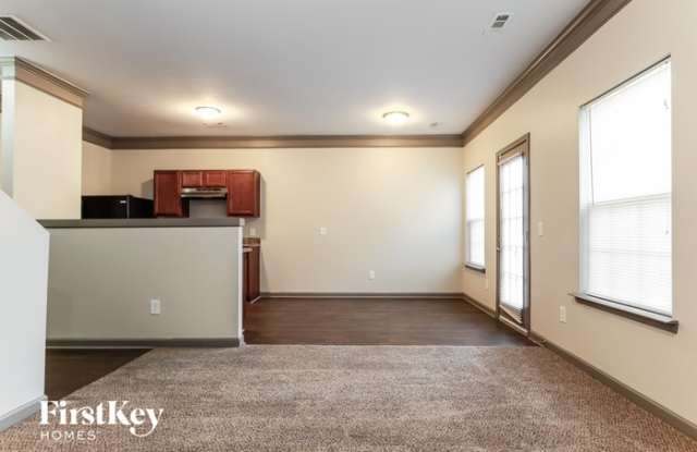 866 Ivydale Lane Southwest Gallery 3