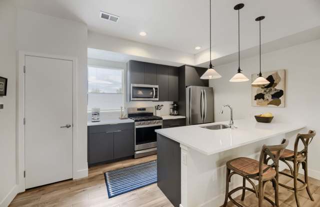 Charming 2BR Townhome in Denver photos photos
