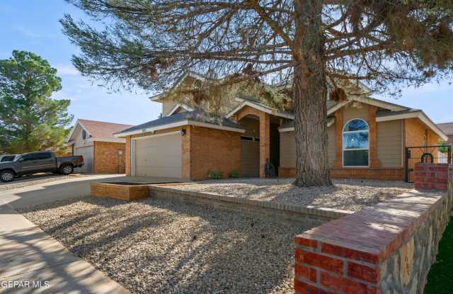 1472 Gene Torres Drive photos photos