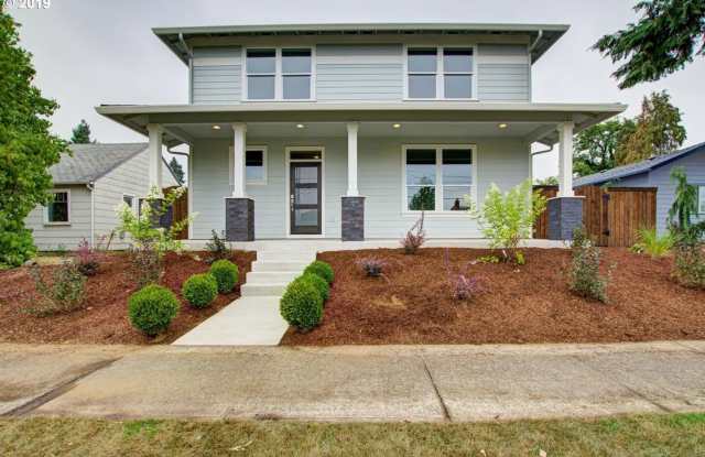 Stylish 3-Bedroom Home w/ Flex Space, Covered Porch  Great Downtown Location! photos photos