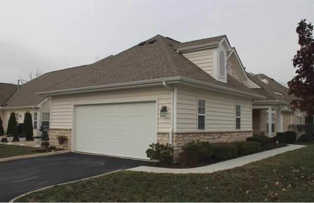 5184 Vinings unit: 5184 - 5184 Vinings Grove, Hilliard, OH 43016