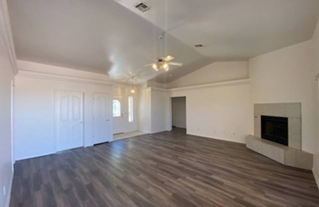 3 Bedroom 2 Bathroon Home Gallery 4