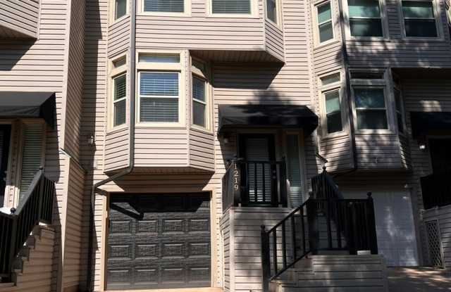 Beautiful 2+ Bedroom, 4 Level Townhome With Loft! photos photos