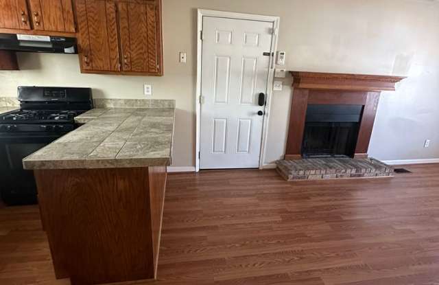 Coming Soon! 1 bedroom 1 bath unit! photos photos