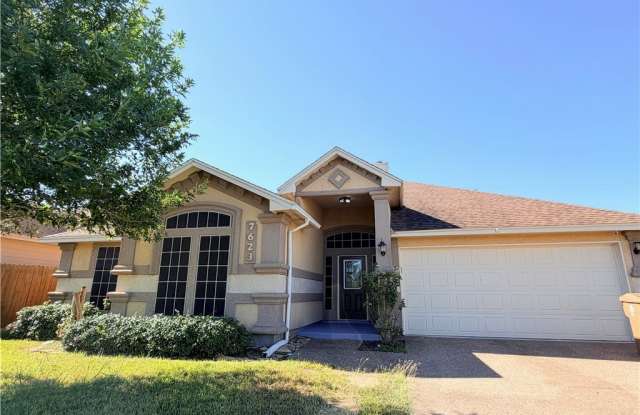 7623 Aquamarine Drive Gallery 1