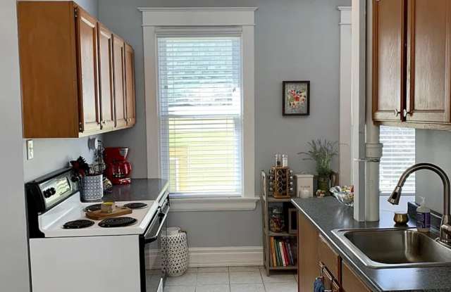 505 Delta Avenue photos photos
