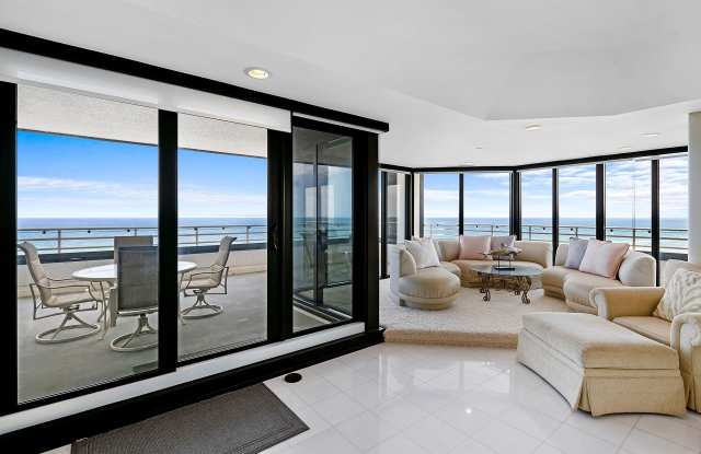 2901 S Ocean Boulevard Gallery 3