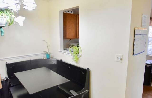 1337 Alderton Ln Gallery 4