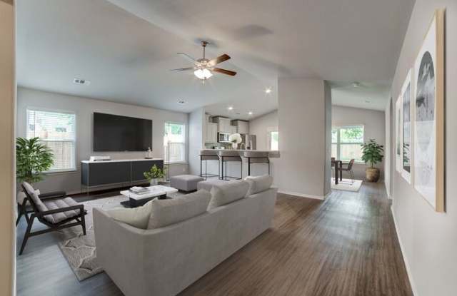 2634 East 8th Street photos photos