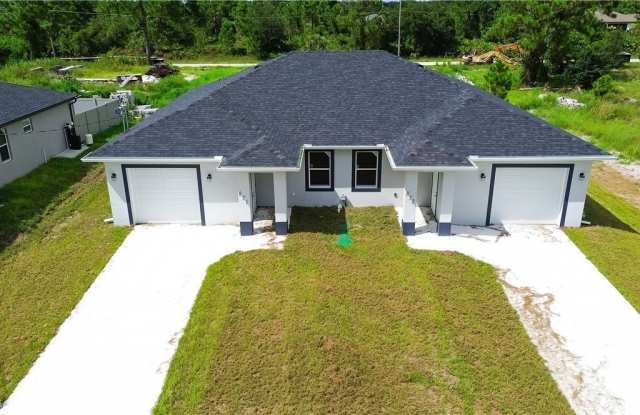 871 Duplex Street E photos photos