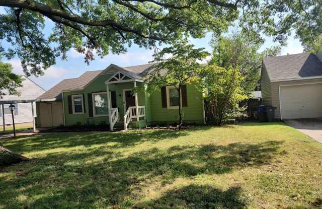 MUST SEE- Updated kitchen/Hardwood floors!! photos photos MUST SEE- Updated kitchen/Hardwood floors!! photos photos