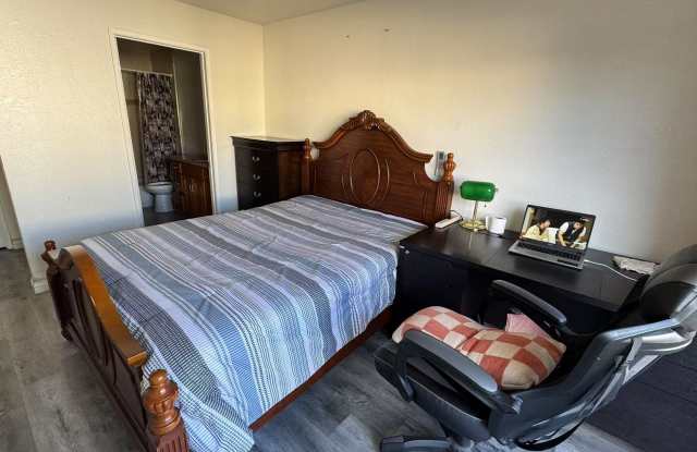 6140 Rugby Avenue photos photos