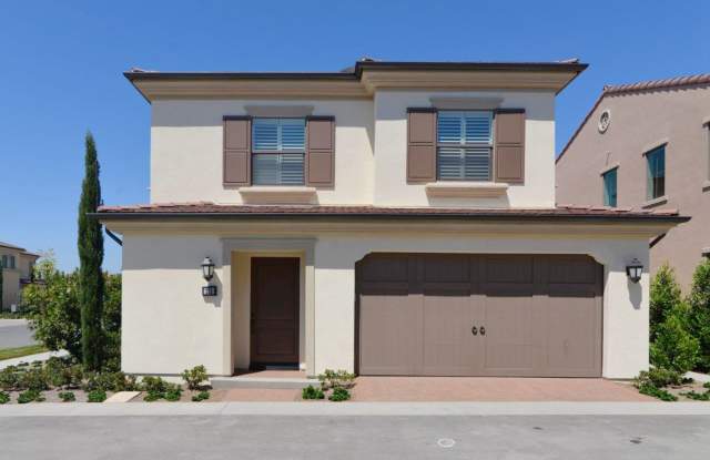 3BD/2.5BA/2Garage Two Story Highly upgraded End Unit Detached Condo Cypress Village Irvine $4800 for rent - 128 Island Coral, Irvine, CA 92620