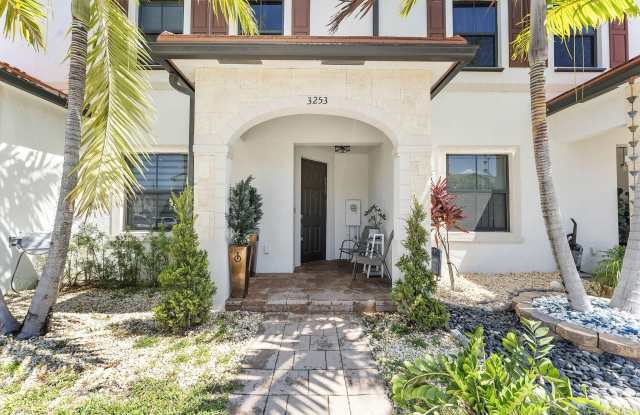 3253 W 106th Terrace Gallery 2