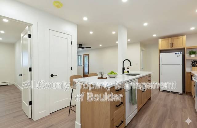 948 North Street photos photos