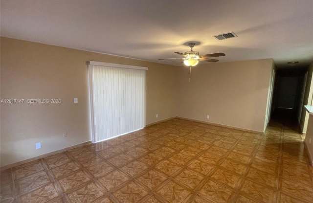 5960 NW 20th St photos photos