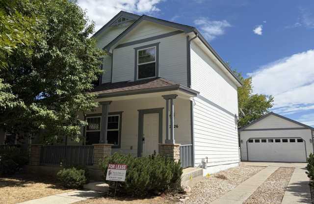 Fort Collins Gem – 3 Bed, 2.5 Bath with Yard Gallery 1