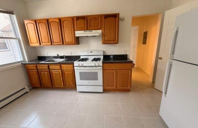 403 S Clinton St - 403 South Clinton Street, East Orange, NJ 07018