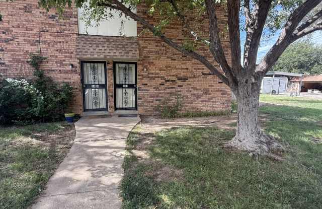 3602 Hawthorne Drive - 1 photos photos