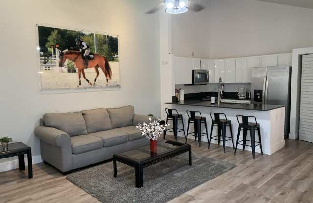 1339 Periwinkle Place photos photos